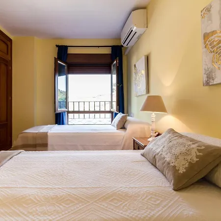 Casa Pedregal *